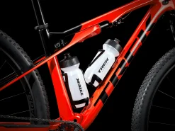Supercaliber 9.6 Radioactief Rood /Trek Zwart -Goedkope Mountainbikes Winkel Supercaliber96 22 35151 B Accessory1