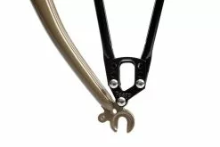 Pelago Commuter Voorrek - Zwart 3 Pelago Commuter Voorrek - Zwart -Goedkope Mountainbikes Winkel commuter rack eyelet mount