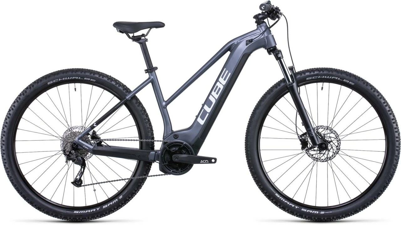 Cube Reaction Hybrid Performance 625 Metallicgrey N White E-Bike Hardtail Mountainbike Dames 1 Cube Reaction Hybrid Performance 625 Metallicgrey N White E-Bike Hardtail Mountainbike Dames