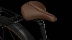 Cube Touring Hybrid ONE 625 Darkgreen N Green E-Bike Trekkingfiets Dames -Goedkope Mountainbikes Winkel 631062Z Cube Touring Hybrid ONE 625 darkgreen n green 2023 E Bike Trekkingrad Damen 5 1280x1280