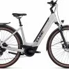Cube Touring Hybrid Pro 625 Pearlysilver N Black E-Bike Trekkingfiets Lage Instap