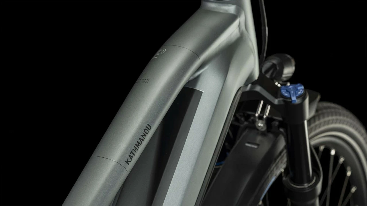 Cube Kathmandu Hybrid Pro 750 Flashgrey N Metal E-Bike Trekkingfiets Dames 2 Cube Kathmandu Hybrid Pro 750 Flashgrey N Metal E-Bike Trekkingfiets Dames - Afbeelding 2