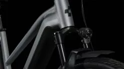 Cube Kathmandu Hybrid SLX 750 Polarsilver N Black E-Bike Trekkingfiets Dames -Goedkope Mountainbikes Winkel 631303Z Cube Kathmandu Hybrid SLX 750 polarsilver n black 2023 E Bike Trekkingrad Damen 5 1280x1280