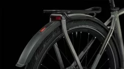 Cube Kathmandu Hybrid SLT 750 Prizmsilver N Grey E-Bike Trekkingfiets Heren -Goedkope Mountainbikes Winkel 631363 Cube Kathmandu Hybrid SLT 750 prizmsilver n grey 2023 E Bike Trekkingrad Herren 3 1280x1280