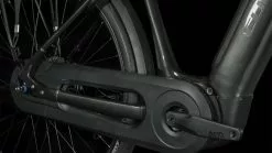 Cube Supreme Hybrid EX 625 Grey N Black E-Bike Trekkingfiets Lage Instap -Goedkope Mountainbikes Winkel 632202E Cube Supreme Hybrid EX 625 grey n black 2023 E Bike Trekkingrad Tiefeinsteiger 2 1280x1280