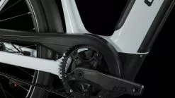 Cube Supreme RT Hybrid EXC 625 Flashwhite N Black E-Bike Trekkingfiets Lage Instap -Goedkope Mountainbikes Winkel 632262E Cube Supreme RT Hybrid EXC 625 flashwhite n black 2023 2 1280x1280