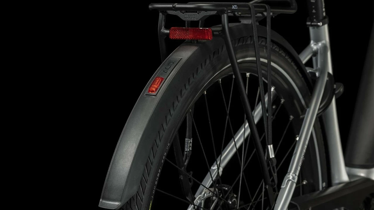 Cube Supreme Hybrid SLX 625 Polarsilver N Black E-Bike Trekkingfiets Lage Instap 3 Cube Supreme Hybrid SLX 625 Polarsilver N Black E-Bike Trekkingfiets Lage Instap - Afbeelding 3