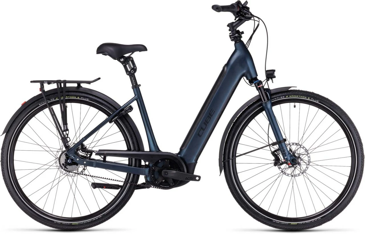 Cube Supreme Hybrid SLT 625 Midnight N Black E-Bike Trekkingfiets Lage Instap 1 Cube Supreme Hybrid SLT 625 Midnight N Black E-Bike Trekkingfiets Lage Instap
