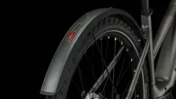 Cube Nuride Hybrid Performance 625 Allroad Graphite N Black E-Bike Trekkingfiets Dames -Goedkope Mountainbikes Winkel 632652Z Cube Nuride Hybrid Performance 625 Allroad graphite n black 2023 E Bike Trekkingrad Damen 4 1280x1280