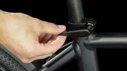 Cube Nuride Hybrid Pro 750 Allroad Black N Metal E-Bike Trekkingfiets Heren -Goedkope Mountainbikes Winkel 632763 Cube Nuride Hybrid Pro 750 Allroad black n metal 2023 E Bike Trekkingrad Herren 5 1280x1280