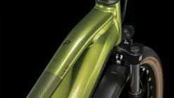 Cube Nuride Hybrid Pro 625 Allroad Shinymoss N Black E-Bike Trekkingfiets Dames -Goedkope Mountainbikes Winkel 632772Z Cube Nuride Hybrid Pro 625 Allroad shinymoss n black 2023 E Bike Trekkingrad Damen 1 1280x1280