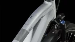Cube Nuride Hybrid EXC 625 Allroad Polarsilver N Black E-Bike Trekkingfiets Dames 7 Cube Nuride Hybrid EXC 625 Allroad Polarsilver N Black E-Bike Trekkingfiets Dames -Goedkope Mountainbikes Winkel 632802Z Cube Nuride Hybrid EXC 625 Allroad polarsilver n black 2023 E Bike Trekkingrad Damen 1 1280x1280