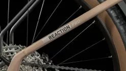 Cube Reaction Hybrid Pro 625 Allroad Blushrose N Silver E-Bike Hardtail Mountainbike Lage Instap -Goedkope Mountainbikes Winkel 634172E Cube Reaction Hybrid Pro 625 Allroad blushrose n silver 2023 E Bike Hardtail Mountainbike Tiefeinsteiger 4 1280x1280