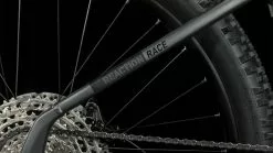 Cube Reaction Hybrid Race 750 Grey N Metal E-Bike Hardtail Mountainbike Lage Instap -Goedkope Mountainbikes Winkel 634203E Cube Reaction Hybrid Race 750 grey n metal 2023 E Bike Hardtail Mountainbike Tiefeinsteiger 4 1280x1280